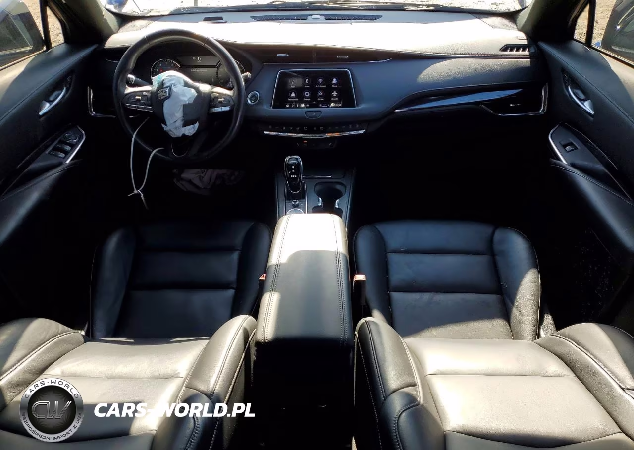 2023 Cadillac Xt4 Luxury VIN:1GYAZAR45PF120237 - 8