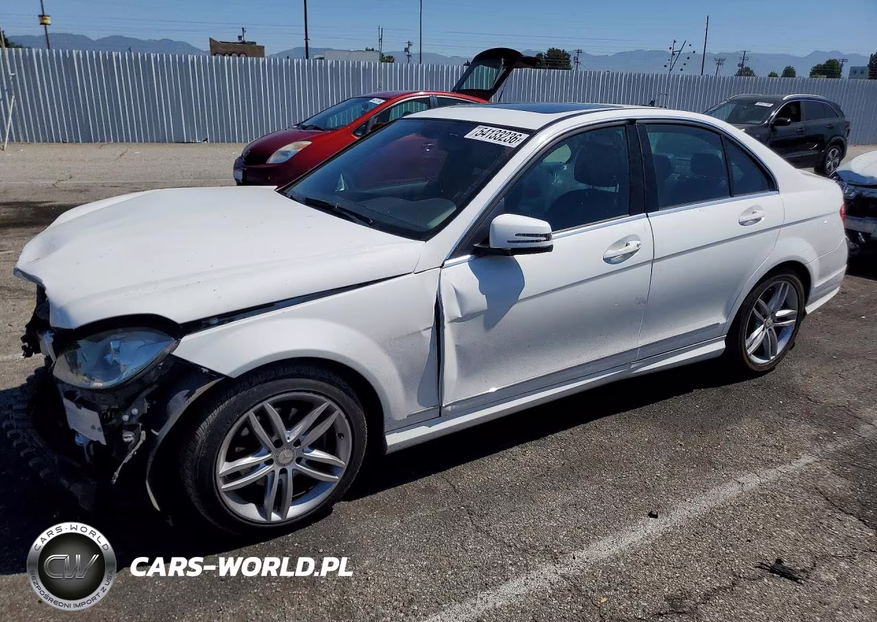 2014 Mercedes-Benz C 250 – zdjęcie 1 z 13
