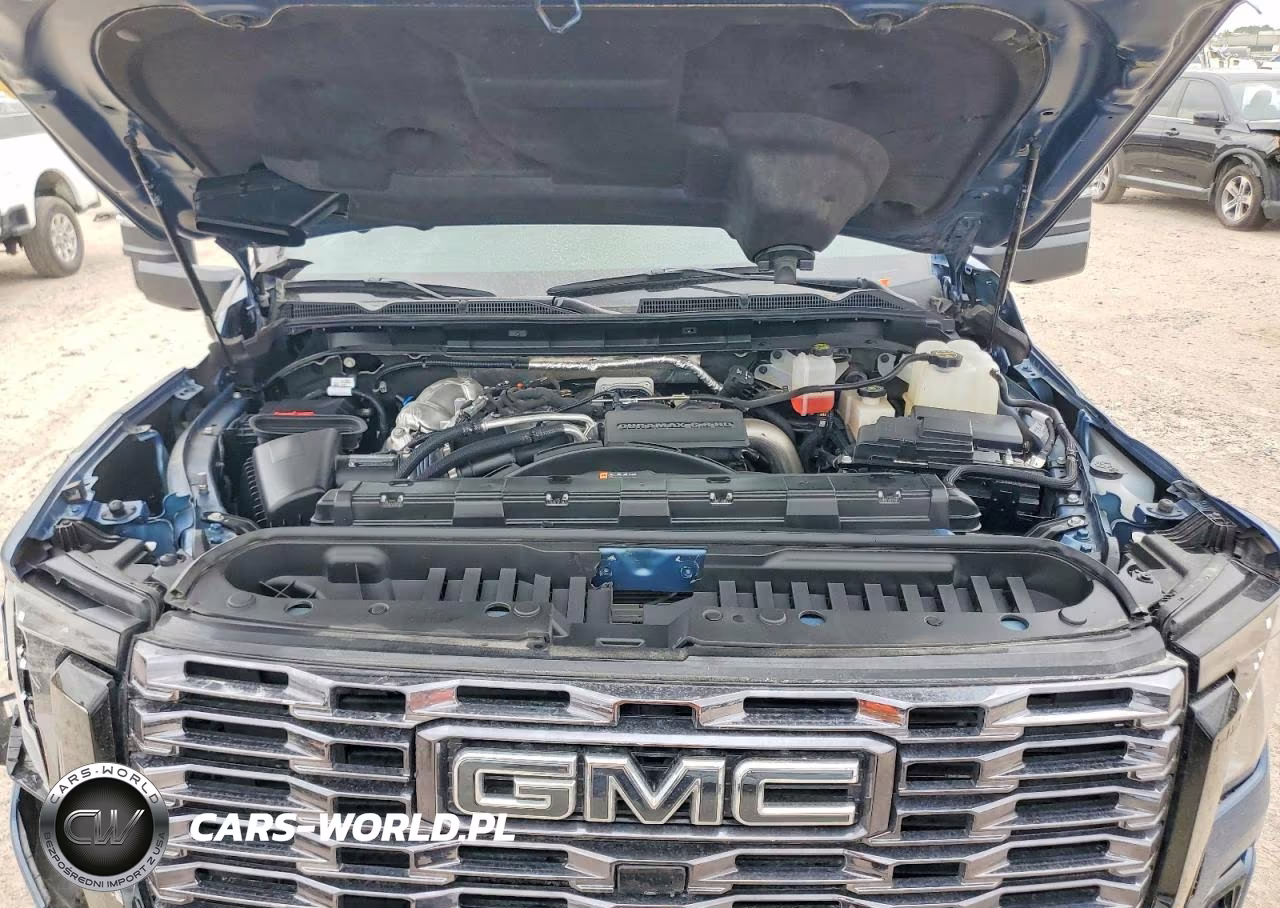 2025 GMC Denali VIN:1GT4UXEY3SF156546 - 11