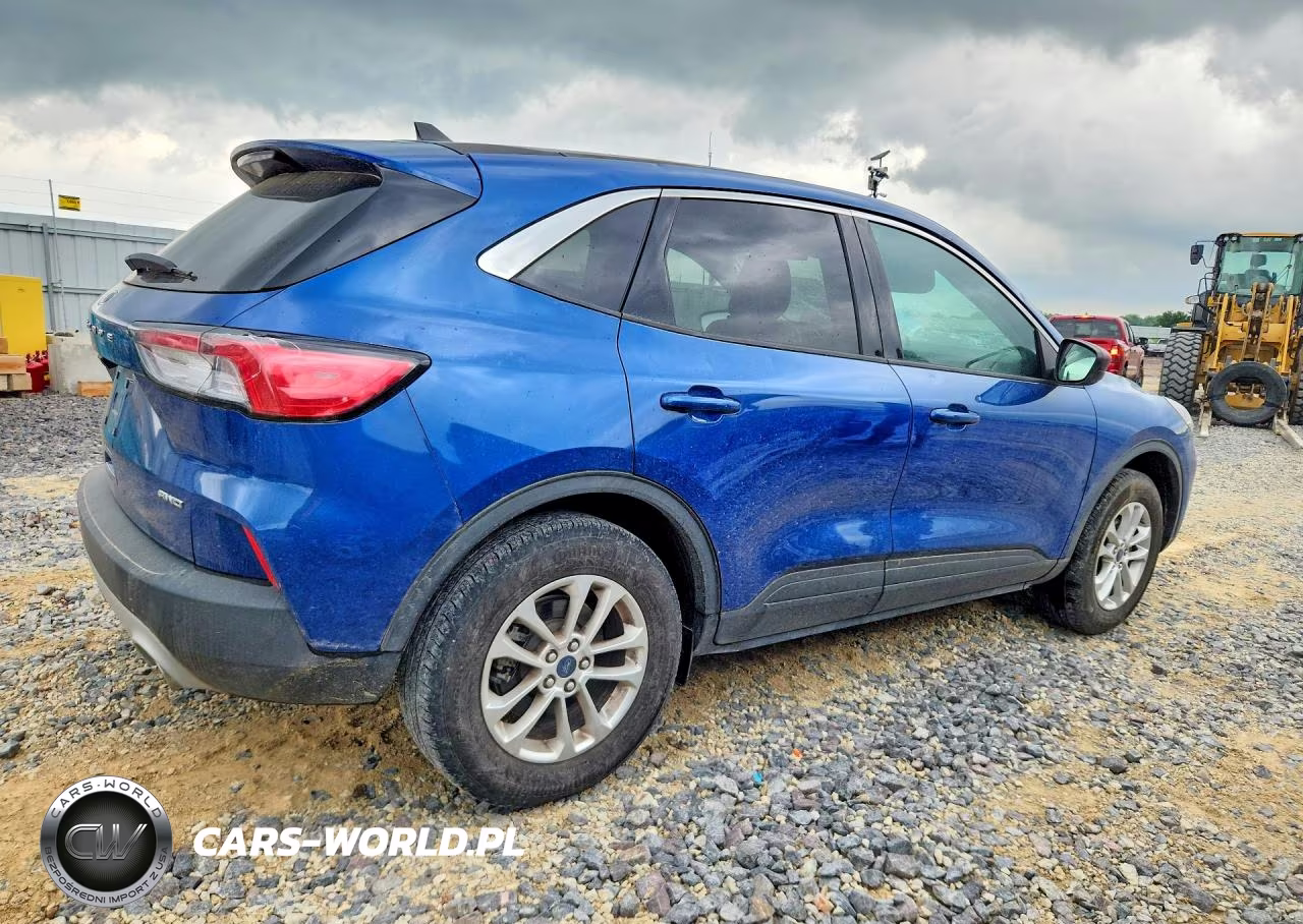 2022 Ford Escape Se VIN:1FMCU9G68NUB25436 - 3