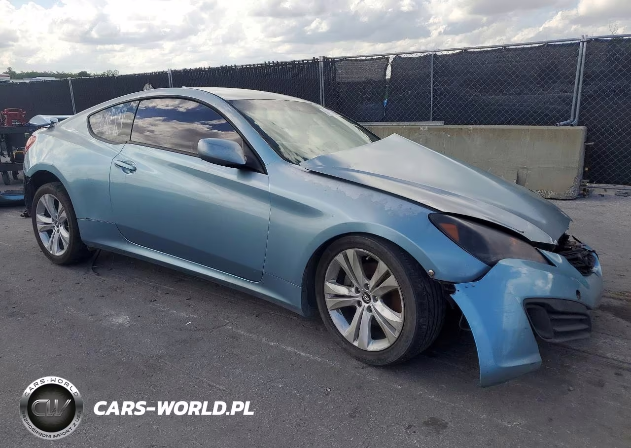 2010 Hyundai Genesis Coupe 2.0T VIN:KMHHT6KDXAU028603 - 4