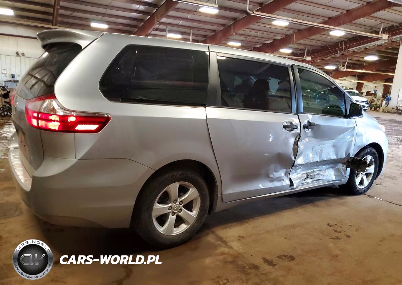 2015 Toyota Sienna L 7-Passenger VIN:5TDZK3DC1FS529986 - 3