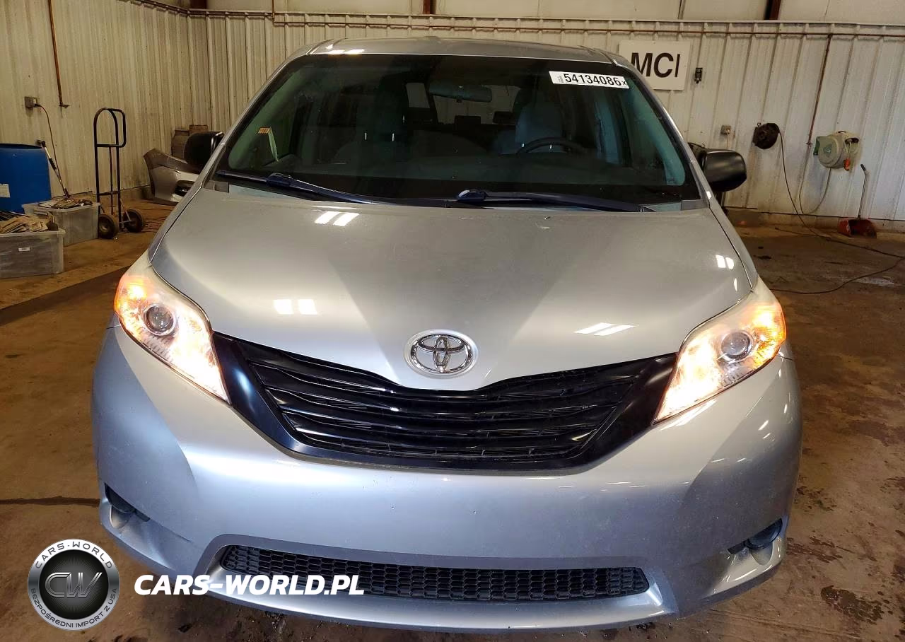 2015 Toyota Sienna L 7-Passenger VIN:5TDZK3DC1FS529986 - 5
