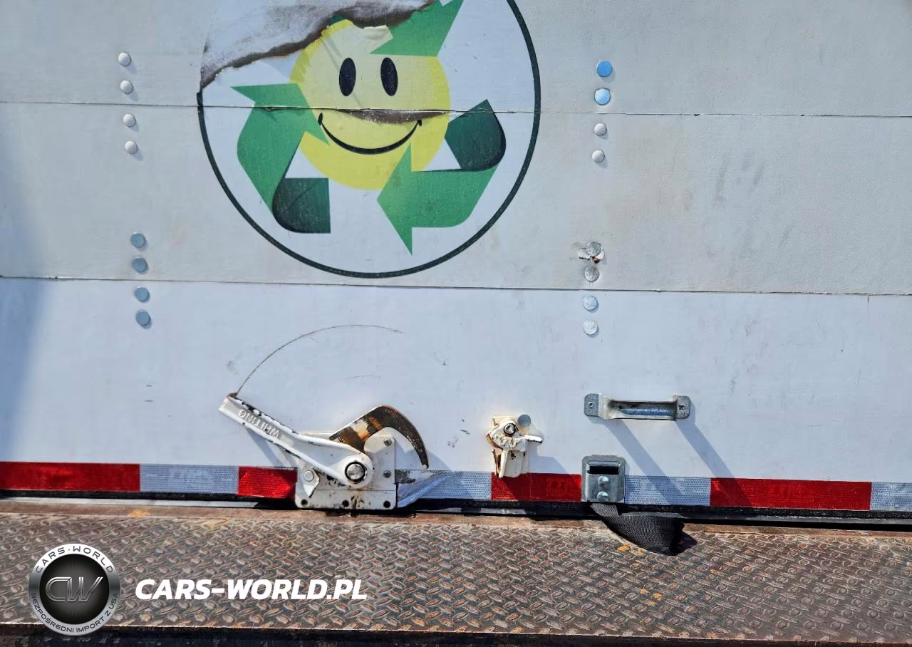 2014 International 4300 Box Truck VIN:3HAMMAAL1EL768046 - 10