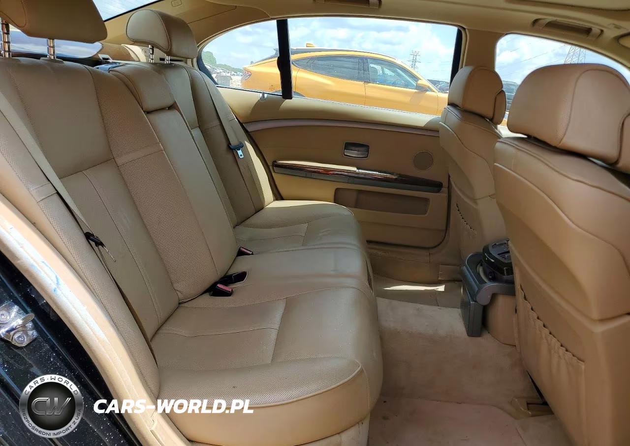 2006 BMW 750 Li VIN:WBAHN83576DT29920 - 10