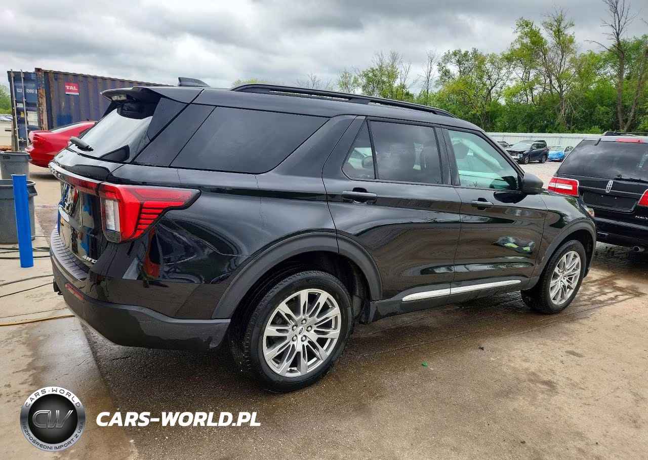 2025 Ford Explorer Active VIN:1FMUK8DH1SGD08729 - 3