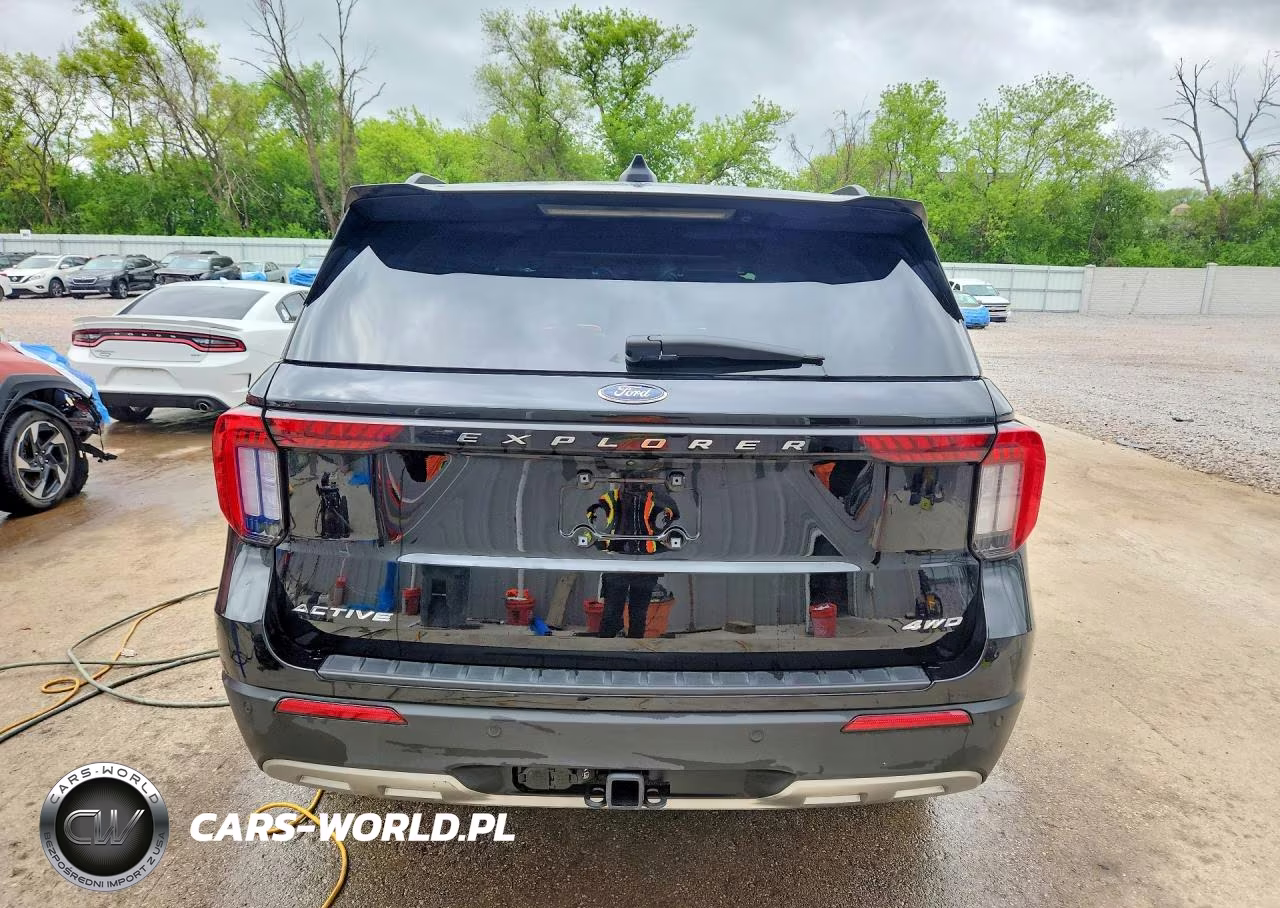 2025 Ford Explorer Active VIN:1FMUK8DH1SGD08729 - 6
