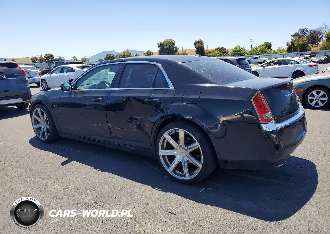 2012 Chrysler 300 VIN:2C3CCAAG0CH113683 - 2