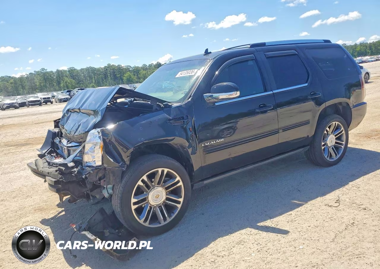 2013 Cadillac Escalade Premium