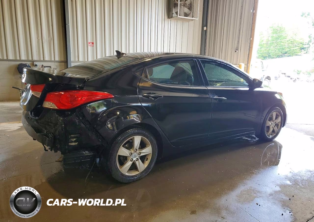 2012 Hyundai Elantra Gls VIN:5NPDH4AE1CH073946 - 3
