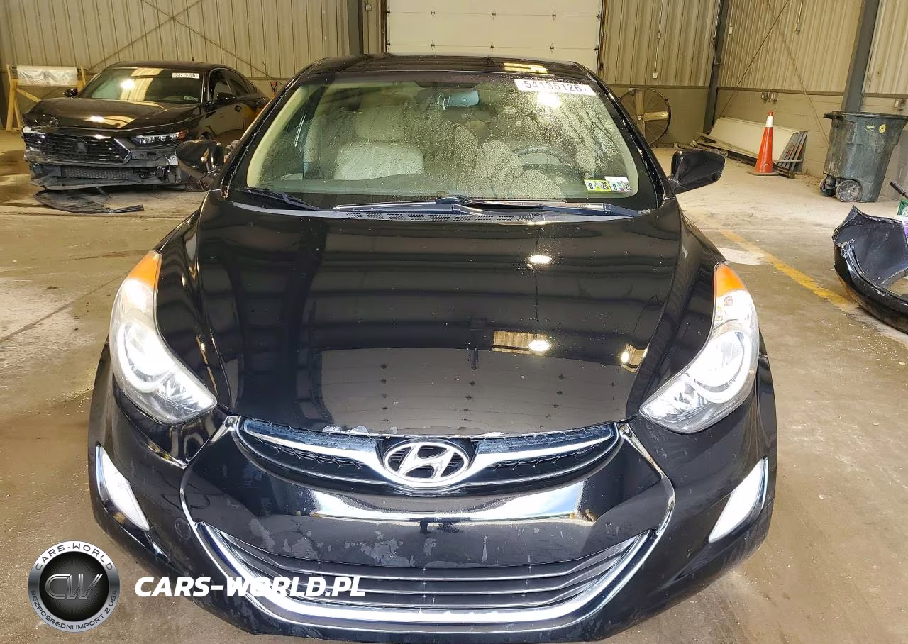 2012 Hyundai Elantra Gls VIN:5NPDH4AE1CH073946 - 5