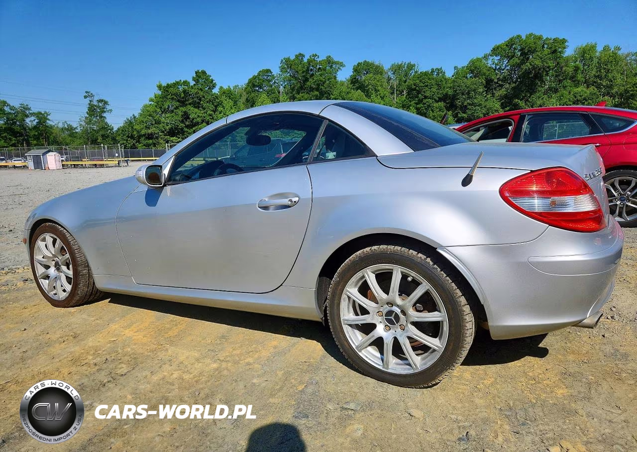 2005 Mercedes-Benz Slk 350 VIN:WDBWK56F75F034758 - 2