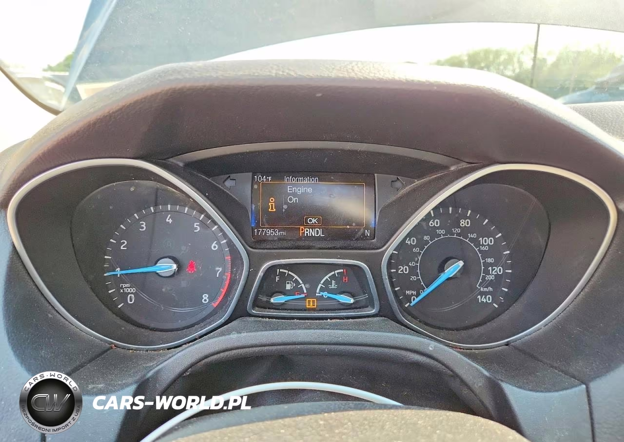 2016 Ford Focus Se VIN:1FADP3K21GL354458 - 9