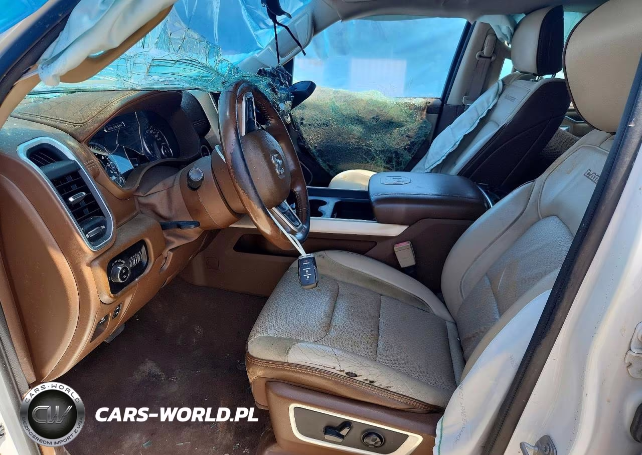 2019 Ram 1500 Laramie VIN:1C6SRFJT8KN920899 - 7