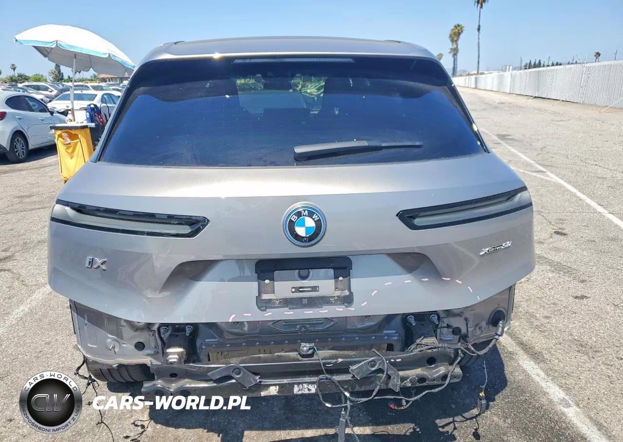 2024 BMW Ix xDrive50 VIN:WB523CF02RCP69034 - 6