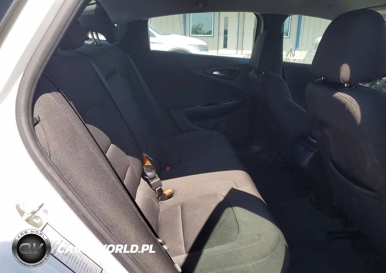 2018 Chevrolet Malibu Ls VIN:1G1ZB5ST8JF208186 - 10