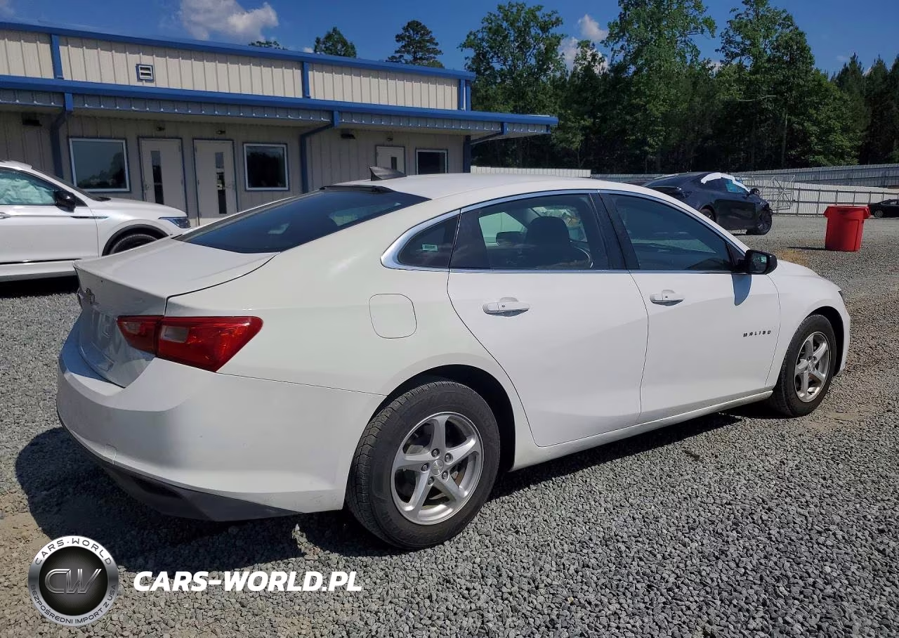 2018 Chevrolet Malibu Ls VIN:1G1ZB5ST8JF208186 - 3