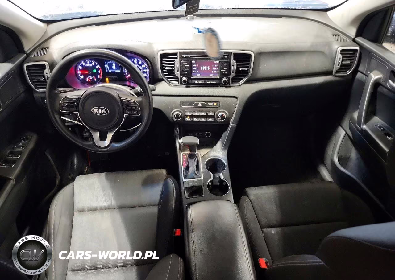 2019 Kia Sportage Lx VIN:KNDPM3AC8K7599379 - 8