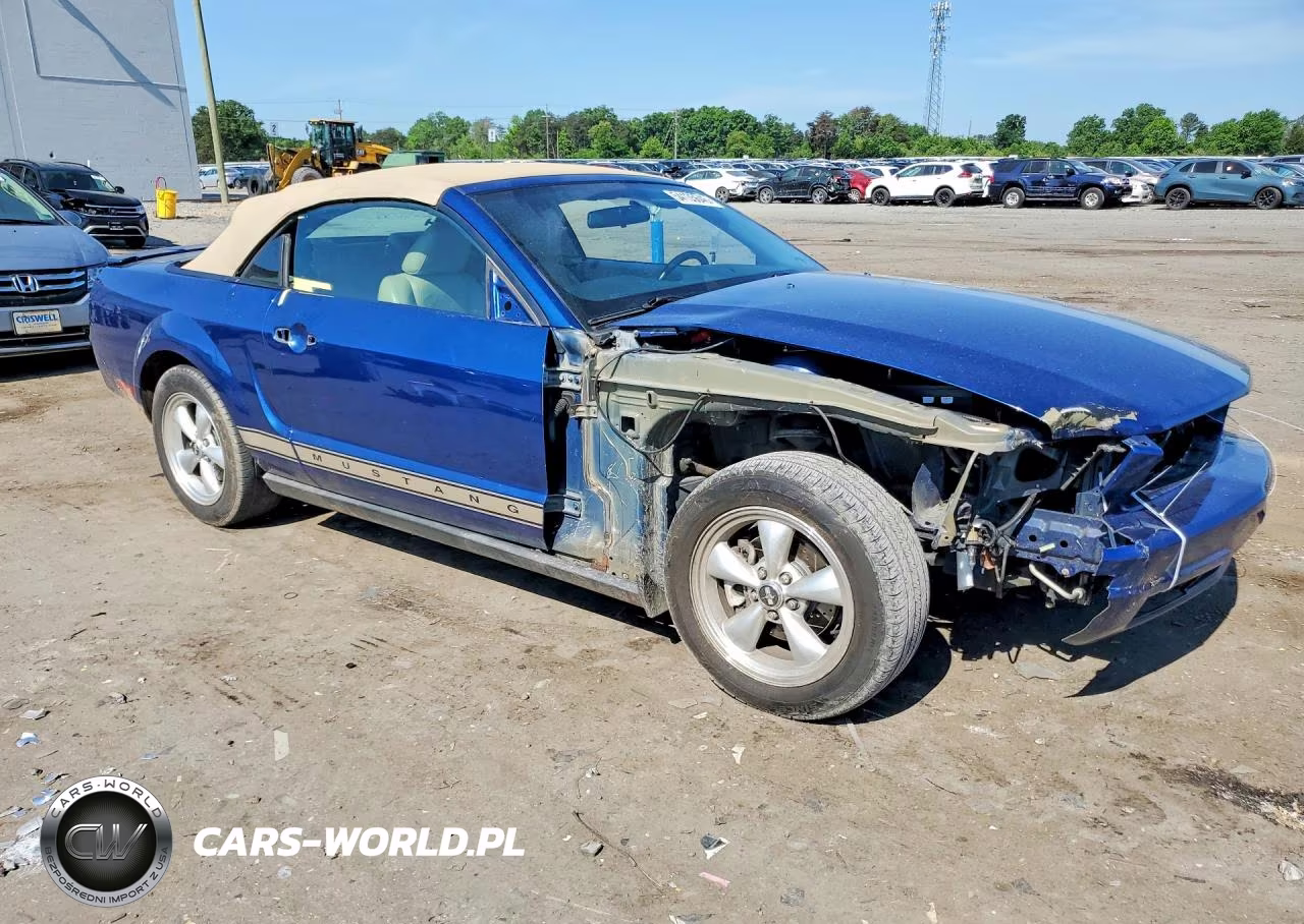 2007 Ford Mustang VIN:1ZVFT84N075337977 - 4