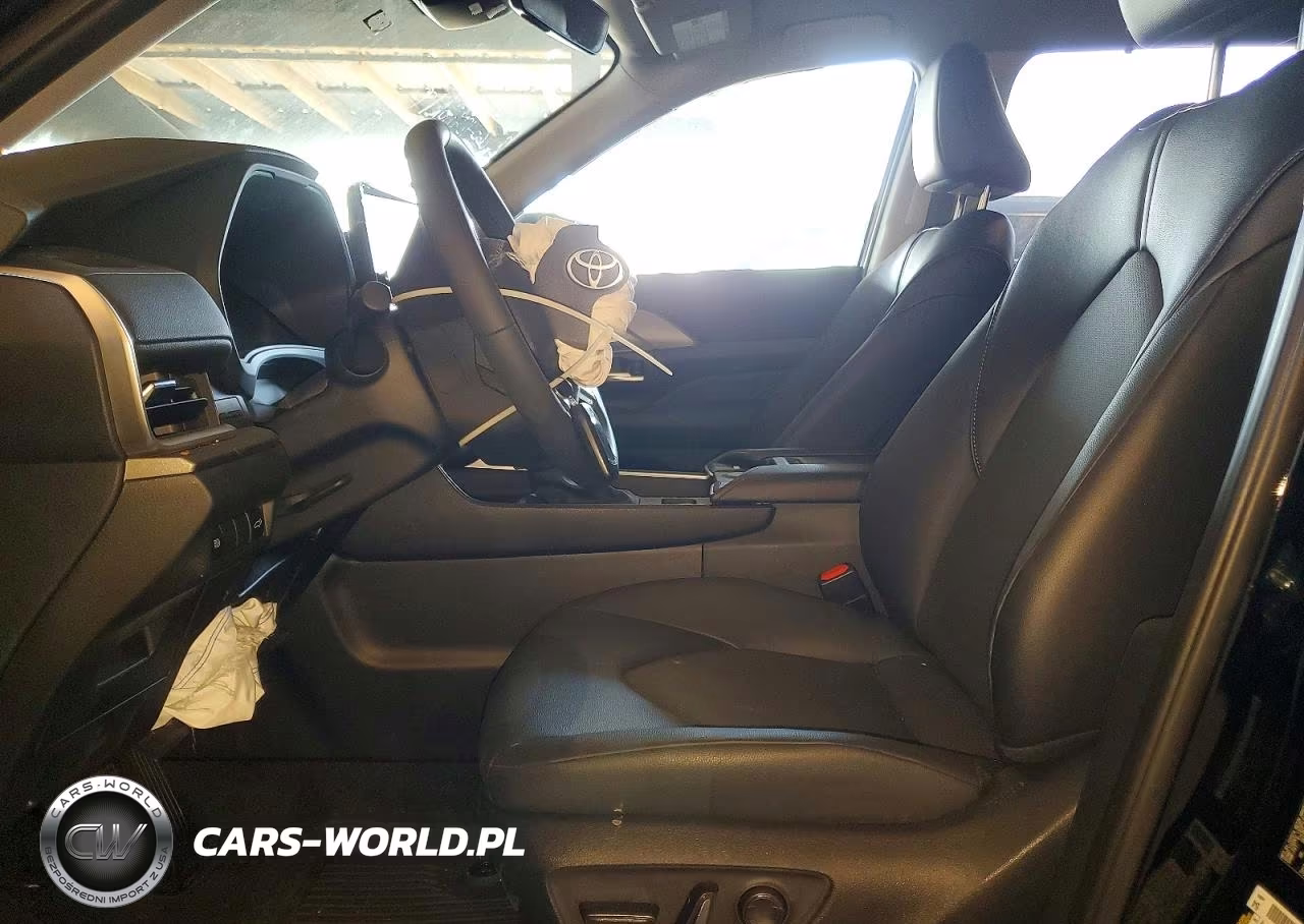 2026 Toyota Grand Highlander Hybrid Xle VIN:5TDACAB53TS093849 - 7