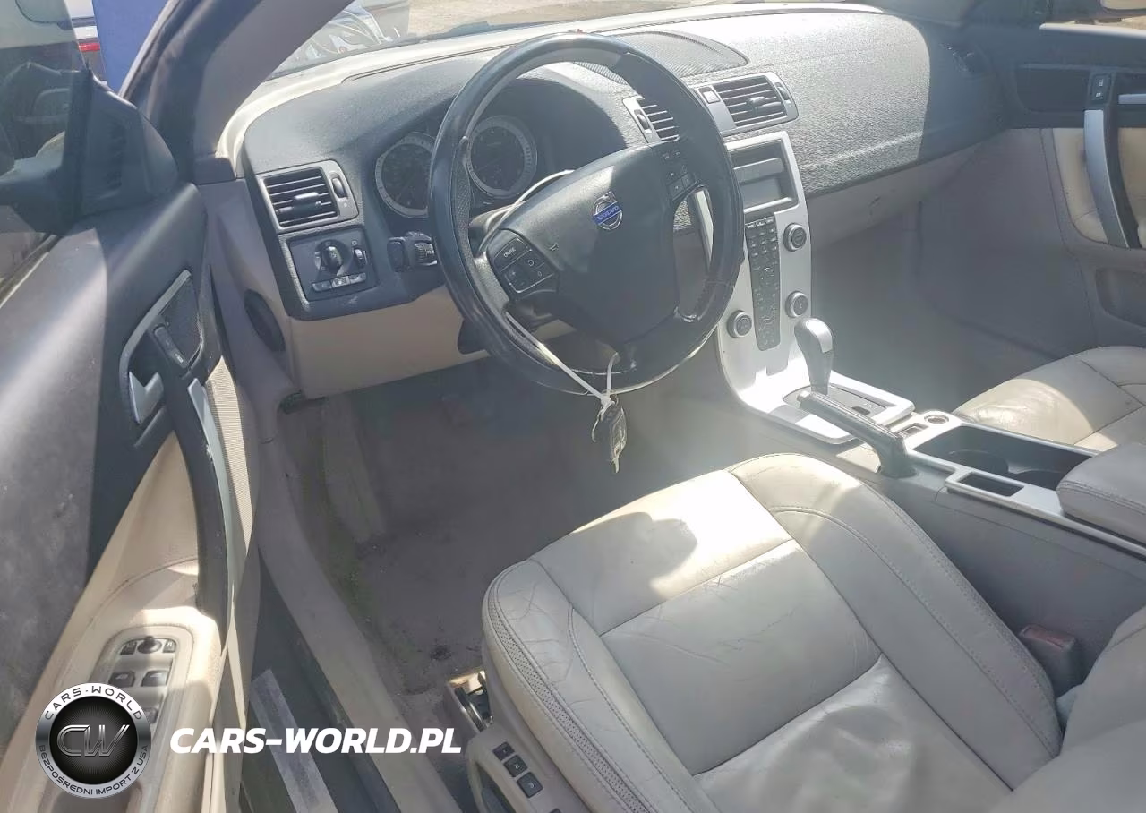 2012 Volvo C70 T5 VIN:YV1672MC8CJ124886 - 8