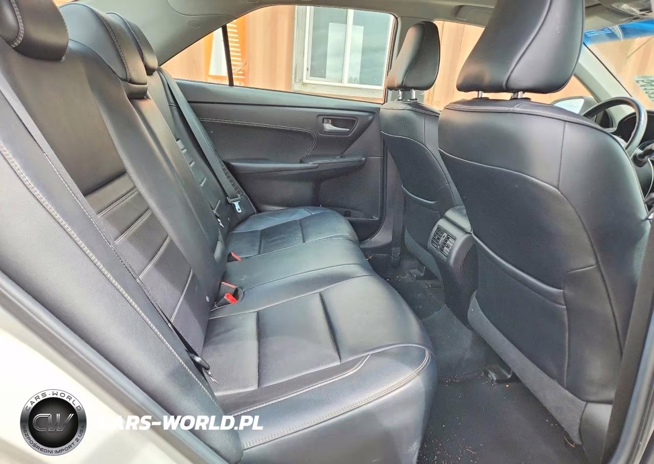 2015 Toyota Camry Hybrid Xle VIN:4T1BD1FK1FU165791 - 10