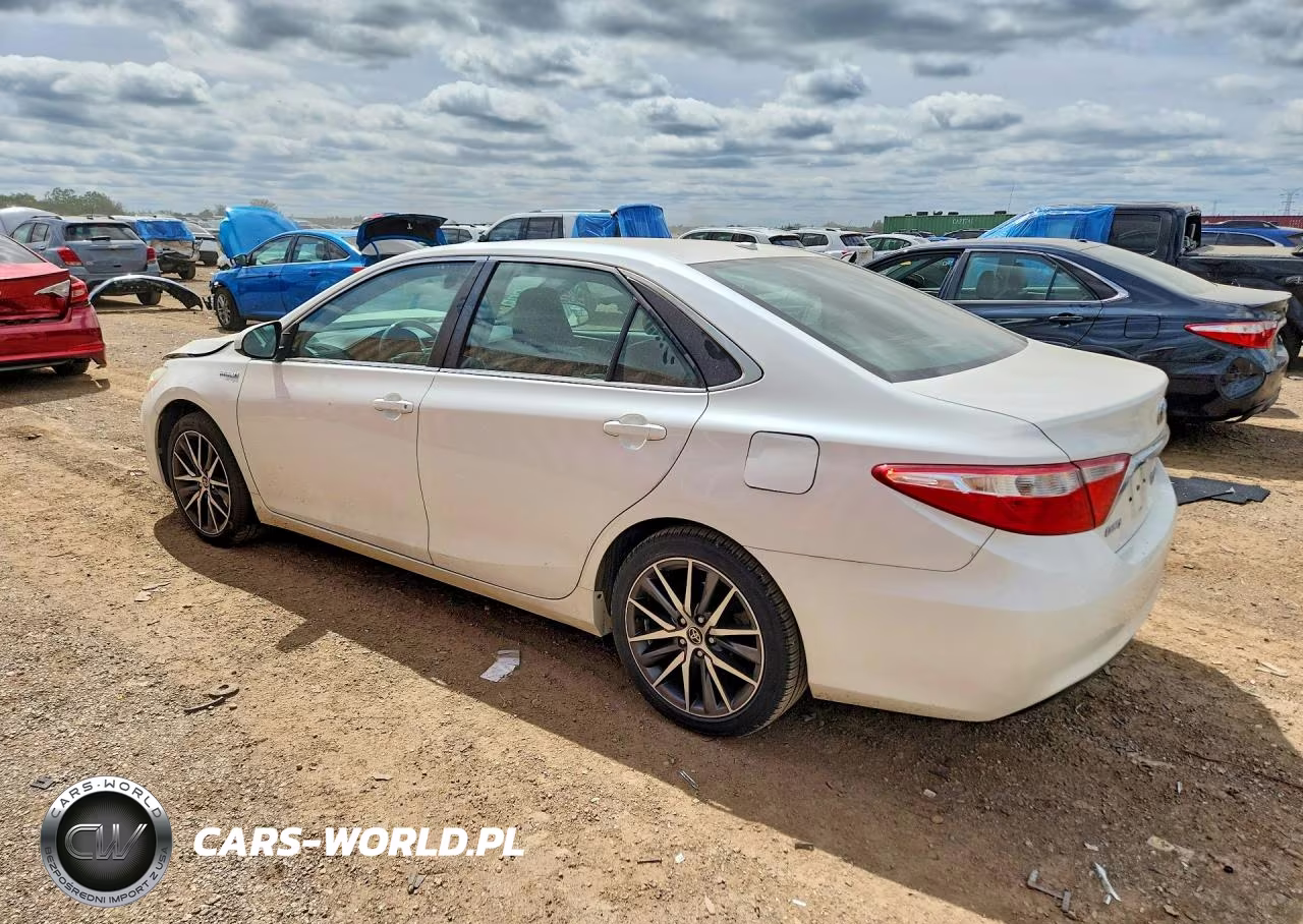 2015 Toyota Camry Hybrid Xle VIN:4T1BD1FK1FU165791 - 2