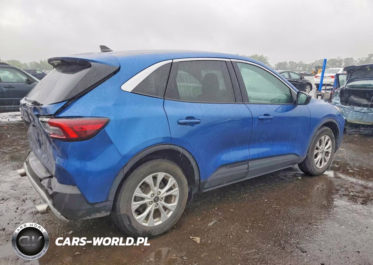 2023 Ford Escape Active VIN:1FMCU0GNXPUA31550 - 3