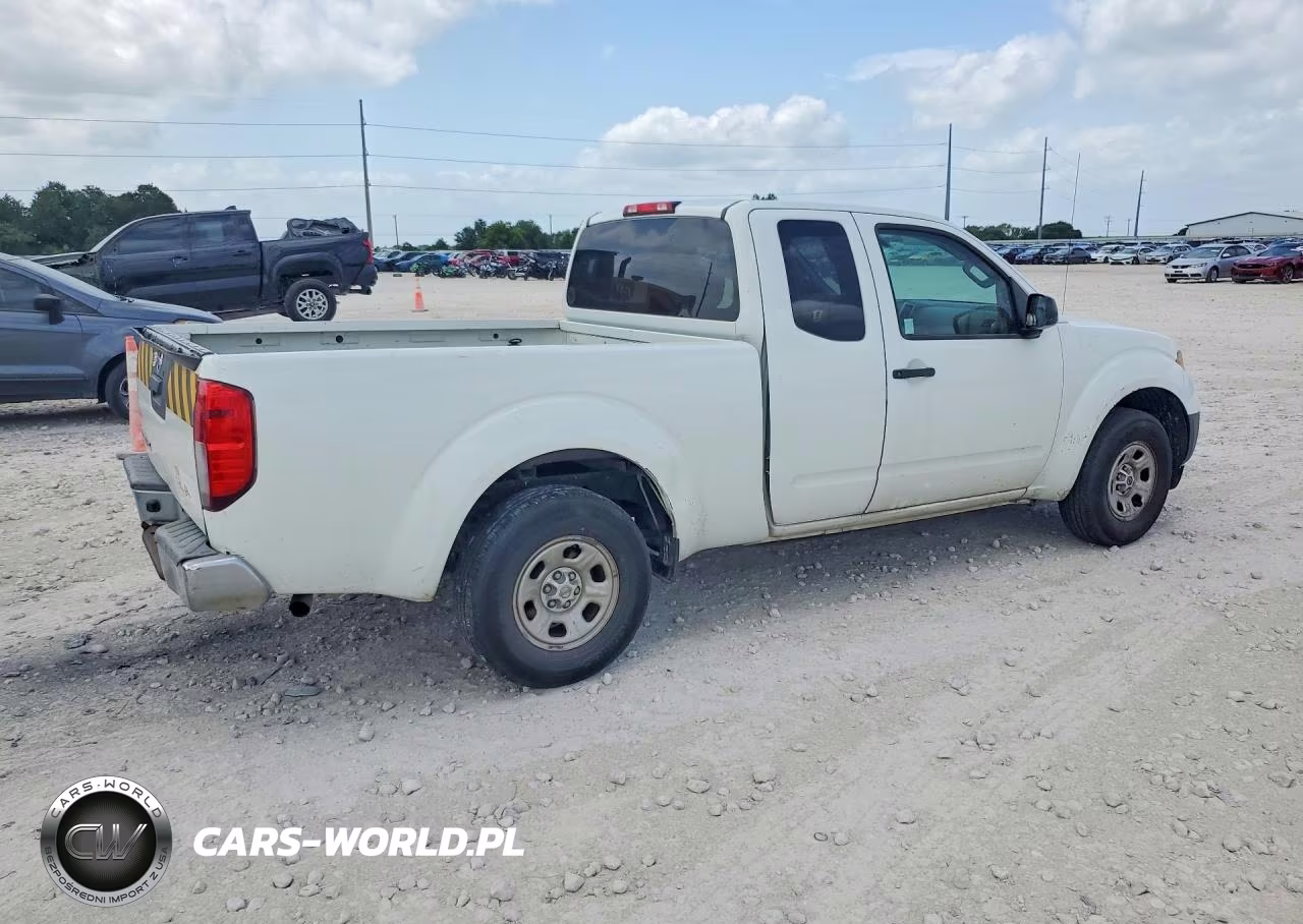 2015 Nissan Frontier S VIN:1N6BD0CT2FN760099 - 3