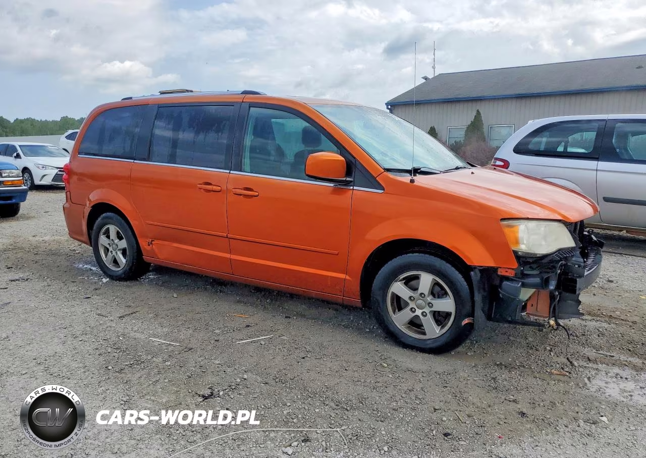 2011 Dodge Grand Caravan Crew VIN:2D4RN5DG0BR678806 - 4