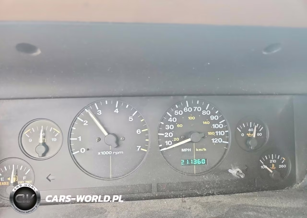 1998 Jeep Grand Cherokee Laredo VIN:1J4FX48S0WC180083 - 9
