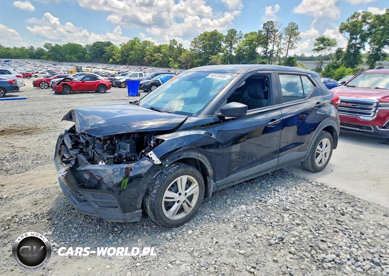 2020 Nissan Kicks S
