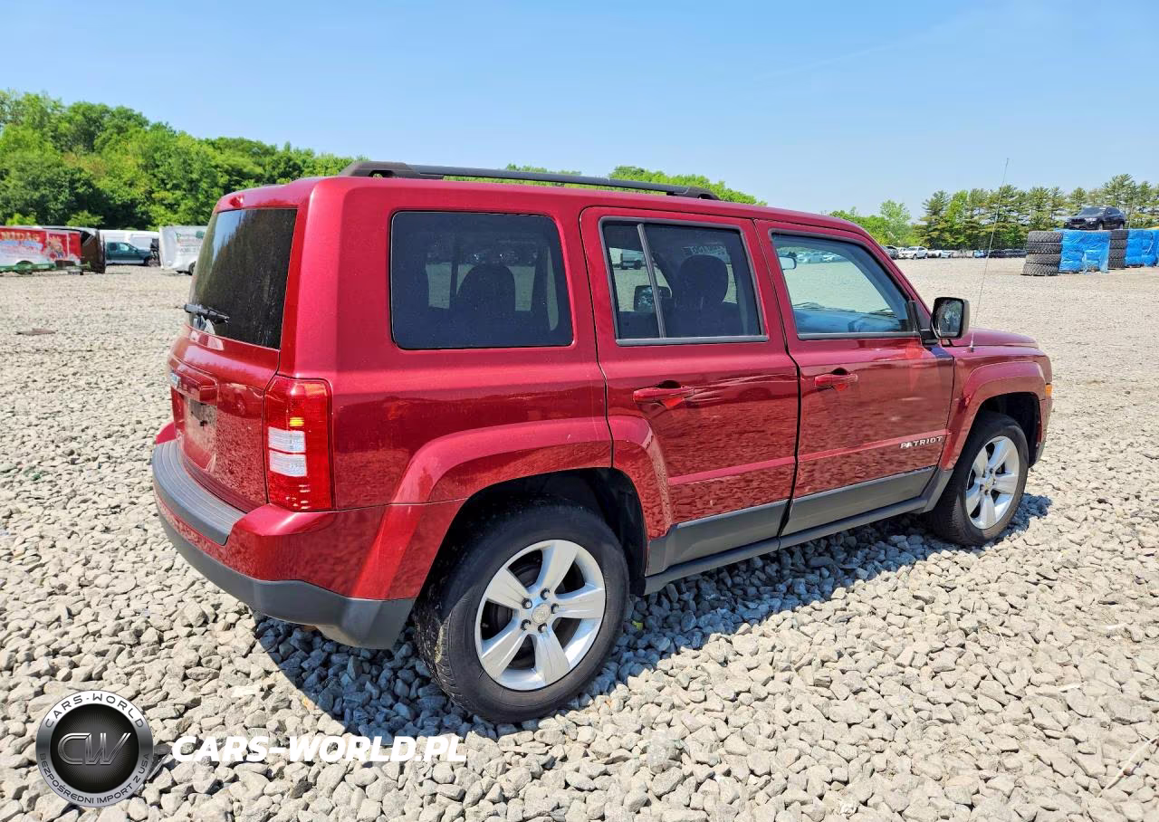 2013 Jeep Patriot Sport VIN:1C4NJPBB3DD130640 - 3
