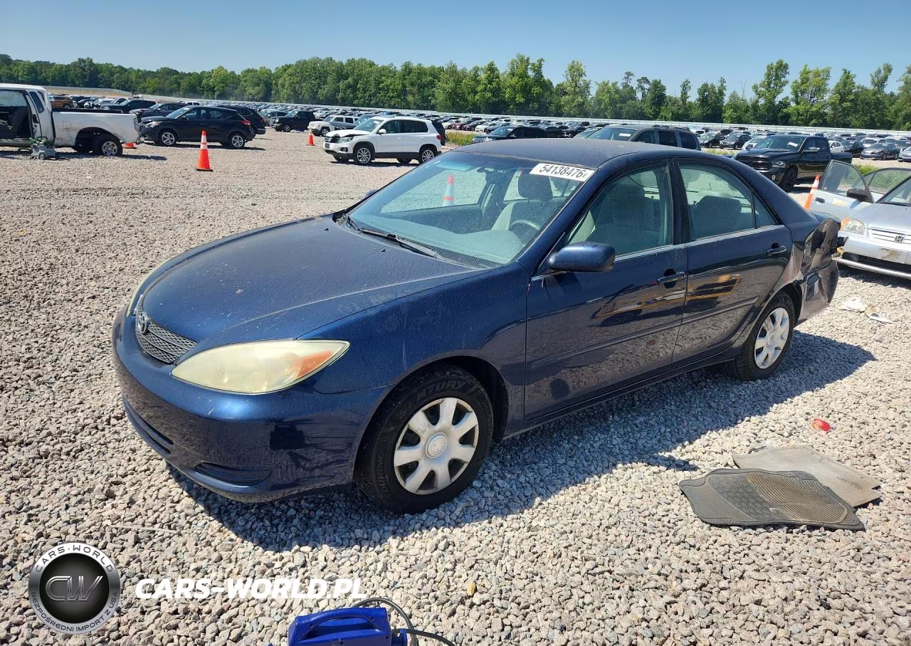 2004 Toyota Camry Le – zdjęcie 1 z 12