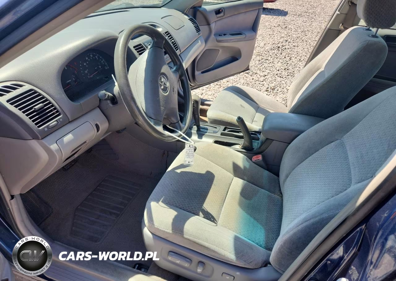 2004 Toyota Camry Le VIN:4T1BE32K74U371452 - 7