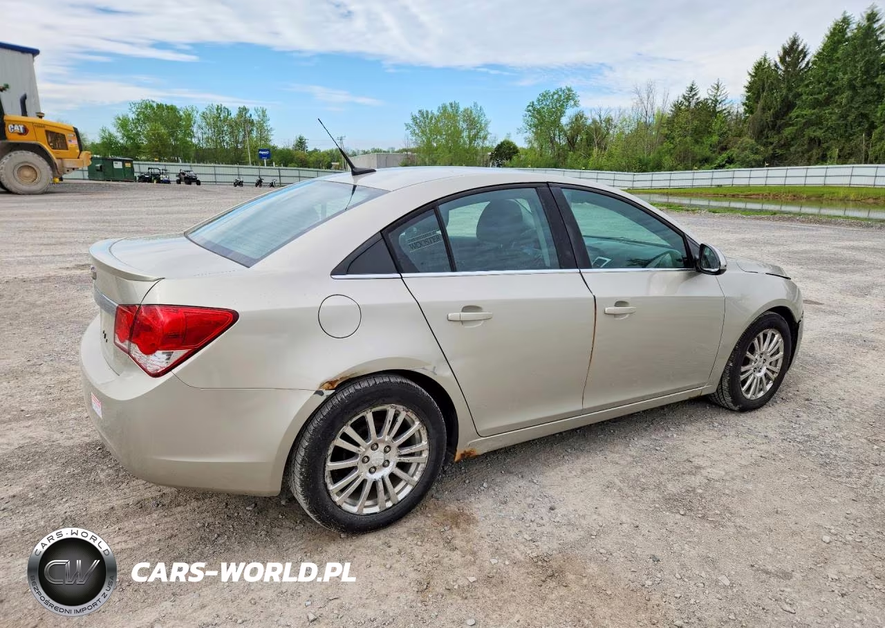 2013 Chevrolet Cruze Eco VIN:1G1PJ5SB5D7325207 - 3