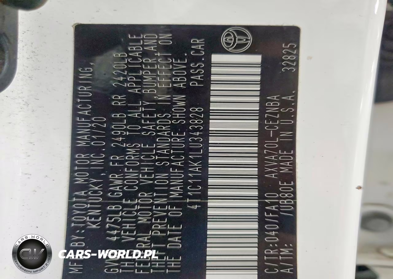 2020 Toyota Camry Le VIN:4T1C11AK1LU343828 - 13