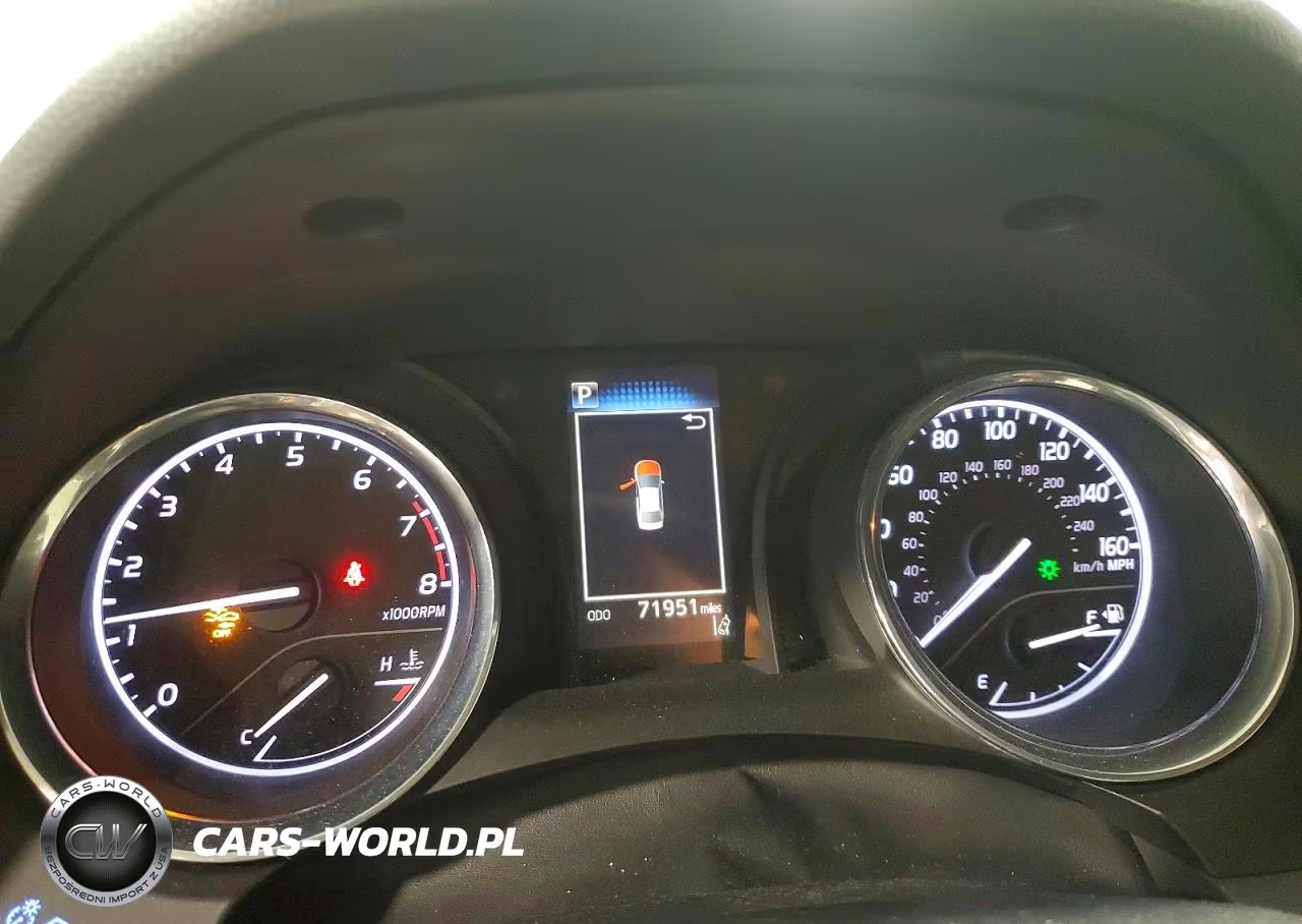 2020 Toyota Camry Le VIN:4T1C11AK1LU343828 - 9