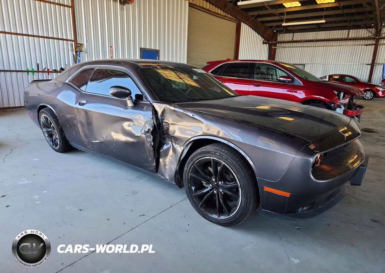 2016 Dodge Challenger Sxt VIN:2C3CDZAG1GH245496 - 4