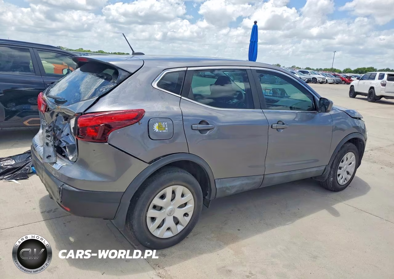 2019 Nissan Rogue Sport S VIN:JN1BJ1CP9KW526960 - 3