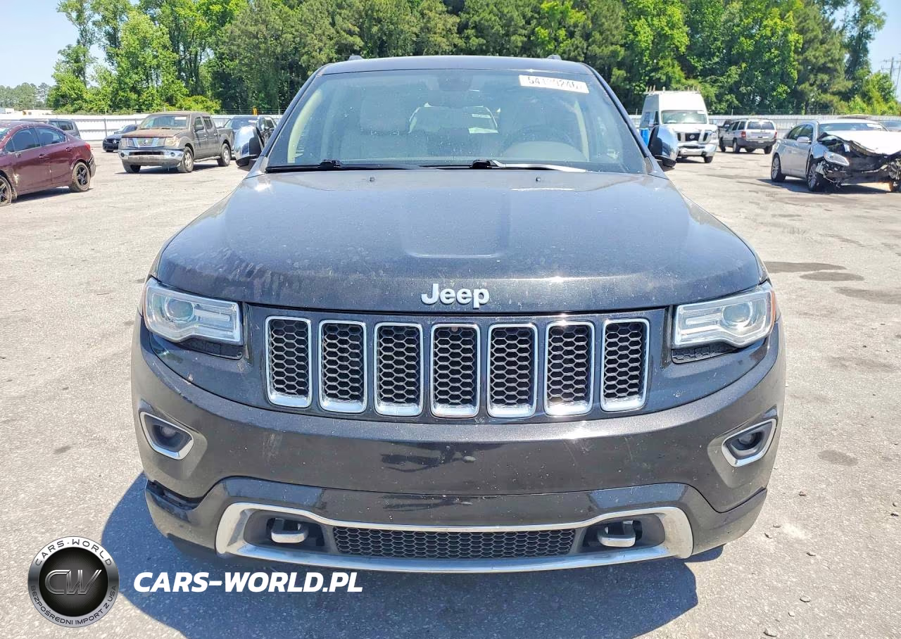 2015 Jeep Grand Cherokee Overland VIN:1C4RJFCG5FC211458 - 5