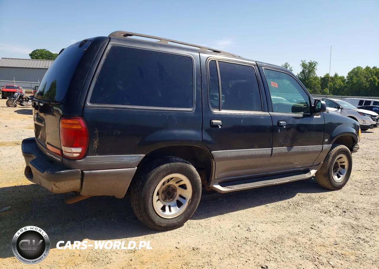 2000 Merc Mntaineer VIN:4M2ZU86P0YUJ18532 - 3