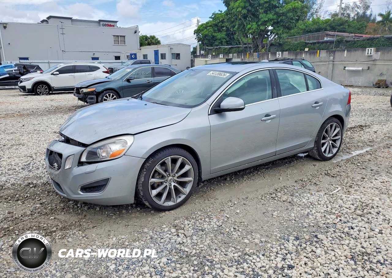 2013 Volvo S60 T5