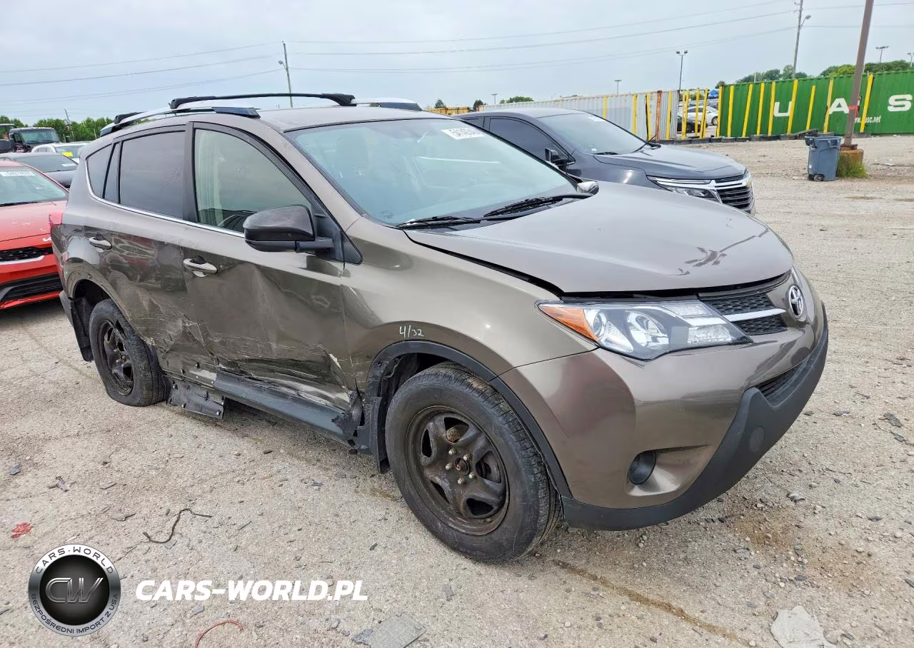 2015 Toyota Rav4 Le VIN:JTMBFREV7FD135736 - 4