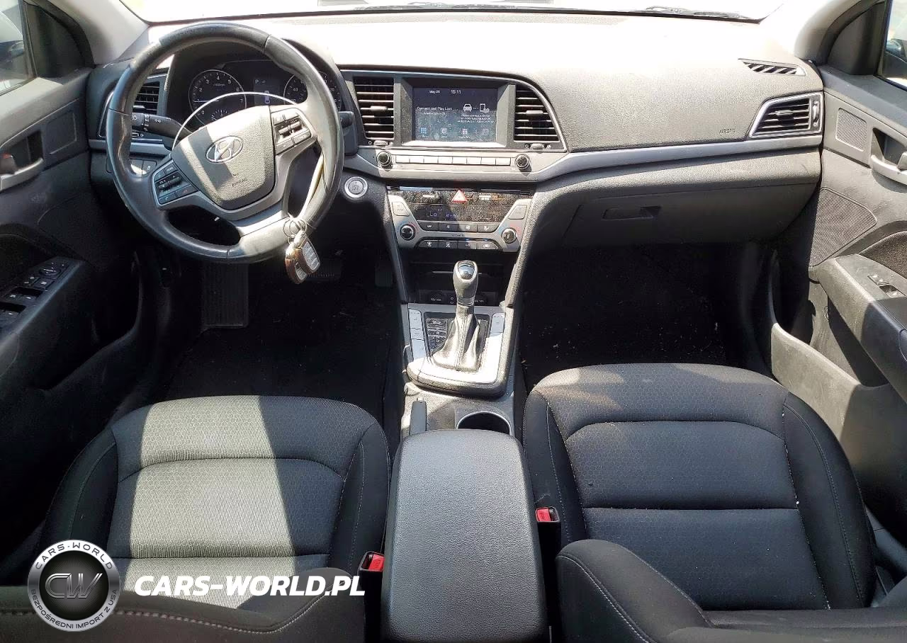 2018 Hyundai Elantra Value Edition VIN:KMHD84LF4JU586161 - 8