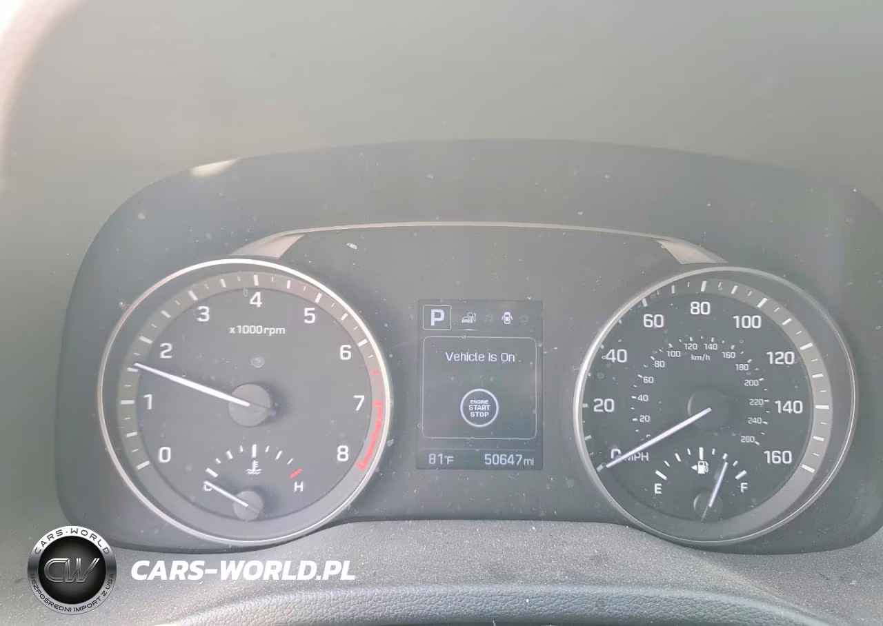 2018 Hyundai Elantra Value Edition VIN:KMHD84LF4JU586161 - 9
