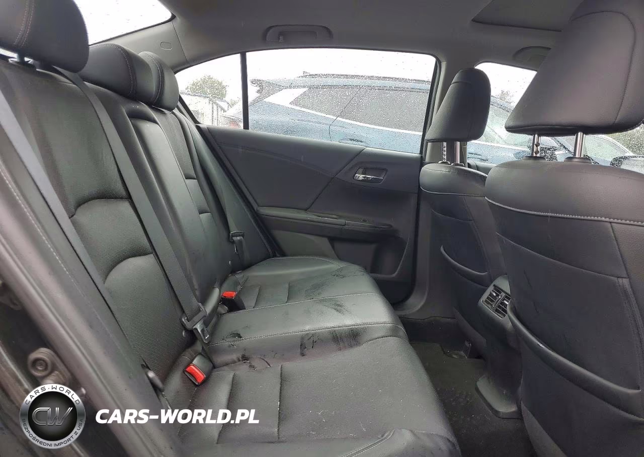 2015 Honda Accord Touring VIN:1HGCR3F94FA012831 - 10