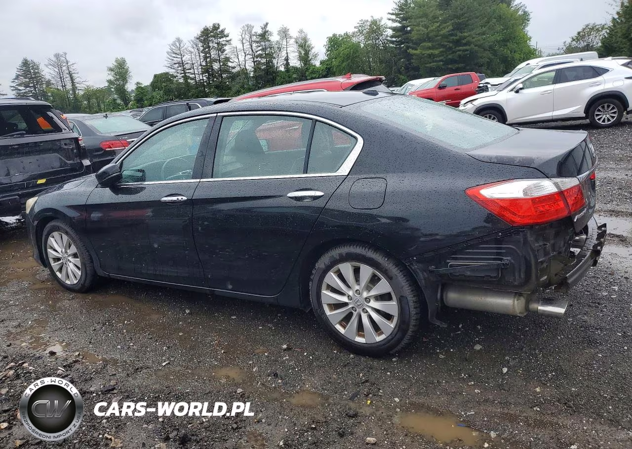 2015 Honda Accord Touring VIN:1HGCR3F94FA012831 - 2