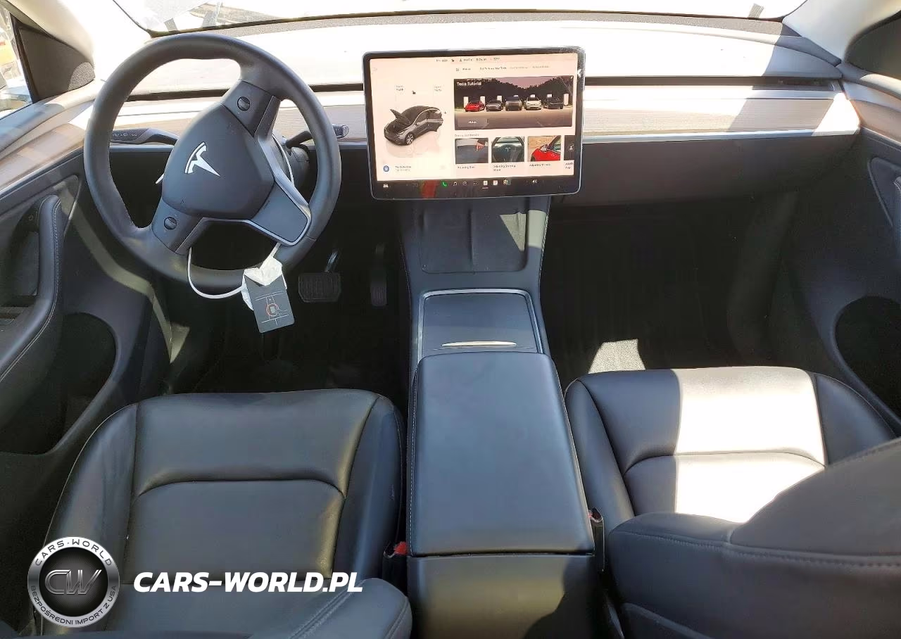2022 Tesla Model Y VIN:7SAYGDEEXNF561764 - 8