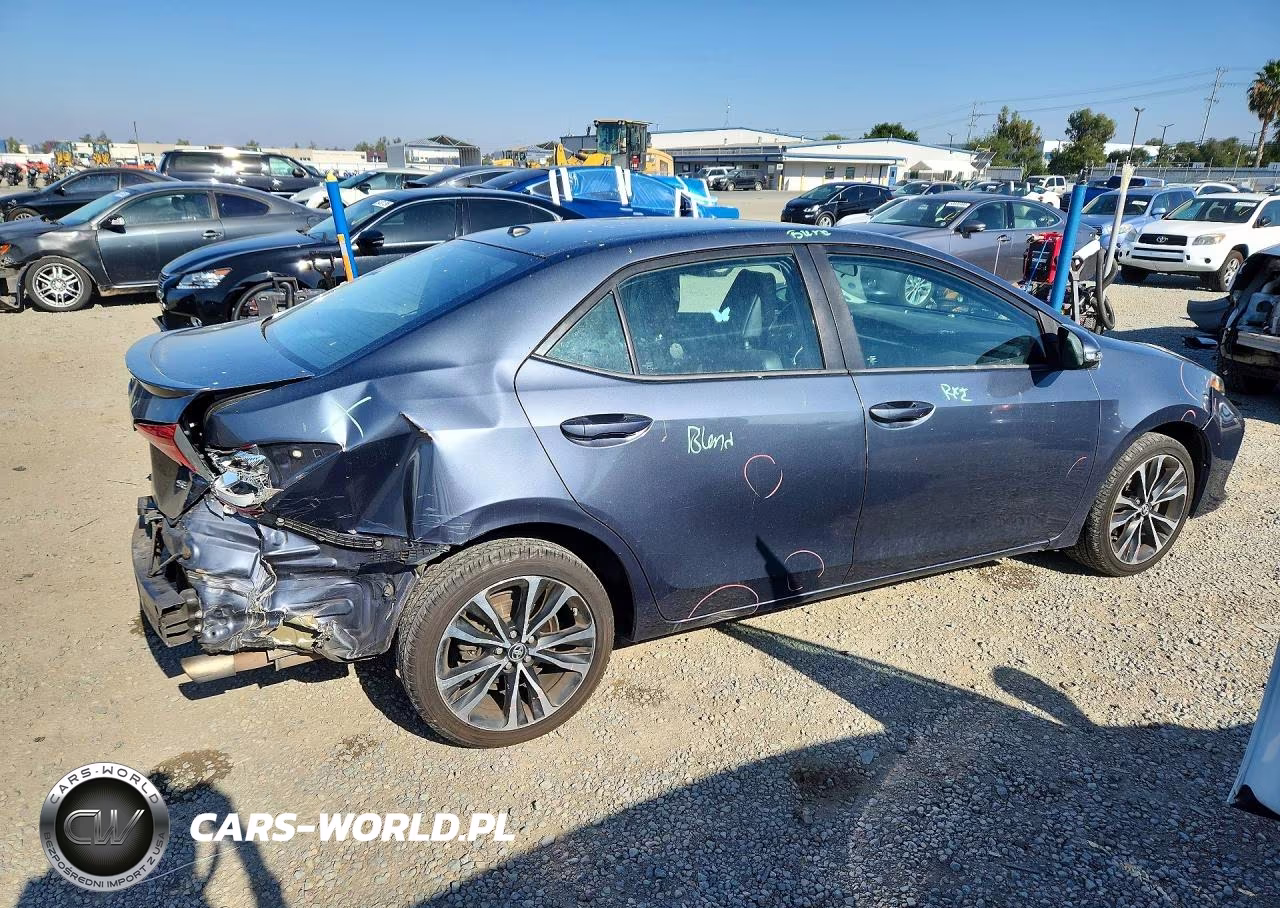 2017 Toyota Corolla Se VIN:5YFBURHEXHP583261 - 3